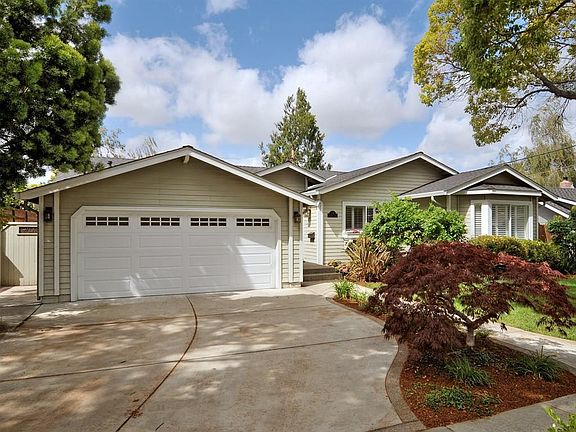 2nd image of 1387 Cronwell Dr