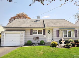 100 Cleveland Ave, Colonia, NJ 07067