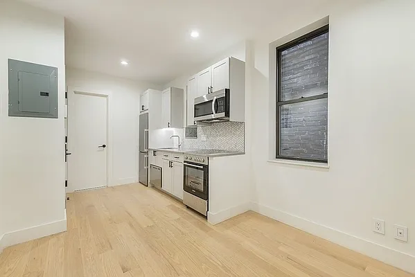 Rented by Abode Residential LLC | media 20