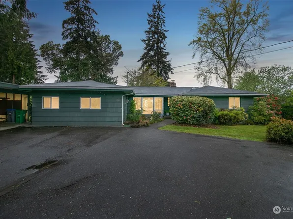 1941 Vista Rama E, Port Orchard, WA 98366