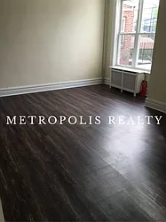 Rented by Metropolis International Realty Inc.