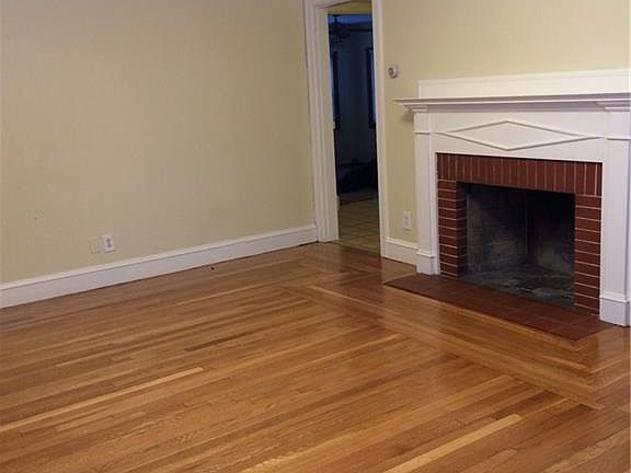 5th image of 55 Knollwood Ave