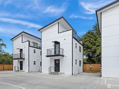 890 Magellan Avenue NE #4, Ocean Shores, WA, 98569