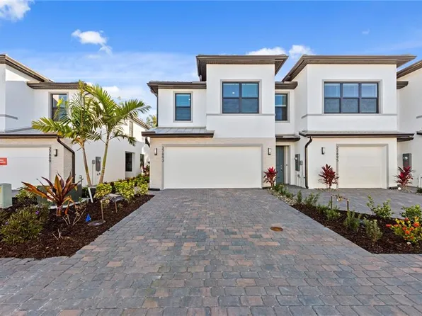 27832 Solis Grande DR, BONITA SPRINGS, FL 34135