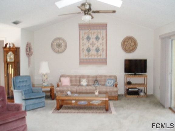 3rd image of 76 Prattwood Ln