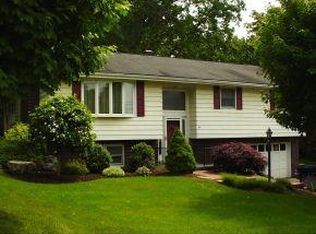 54 Highland Dr, Apalachin, NY 13732