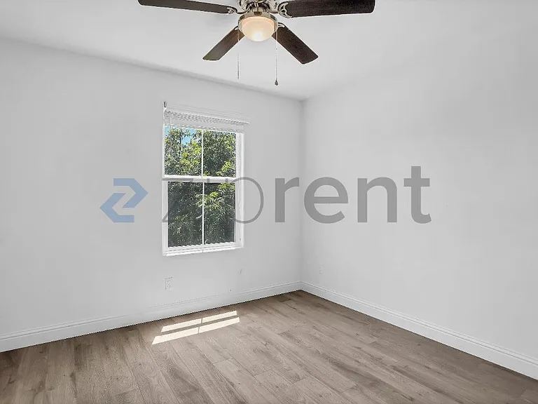 6314 W Donner Ave — Photo 29