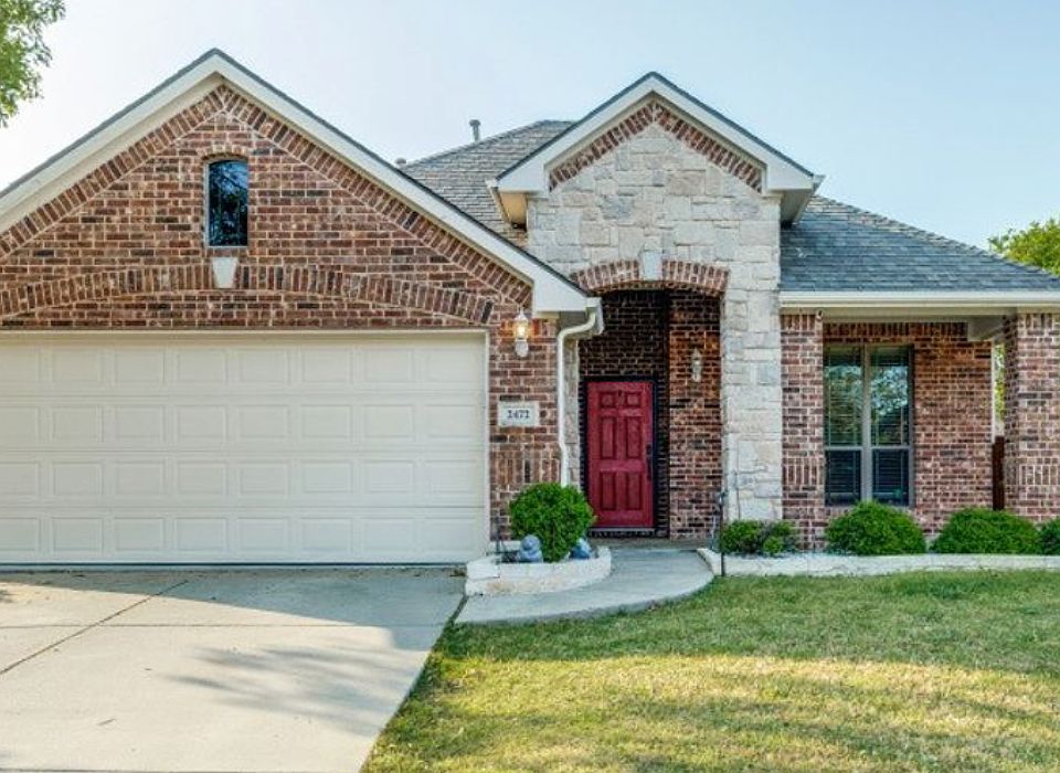 1st image of 2472 Deerwood Dr