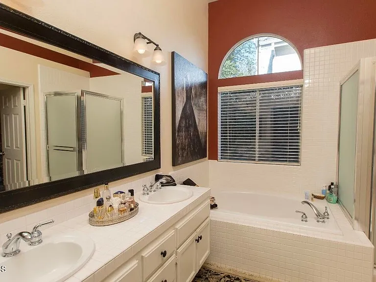 2225 Rutland Pl — Photo 12