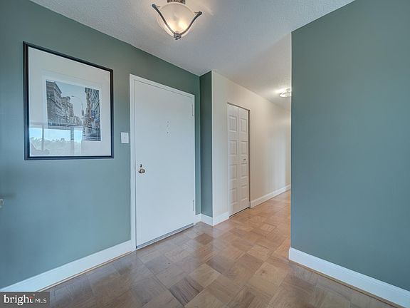 3rd image of 6100 Westchester Park Dr APT 804