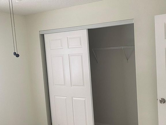 5th image of 913 E Humphrey St APT A