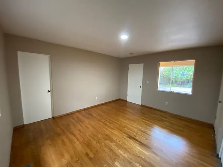 835 Seventeen Mile Dr — Photo 24