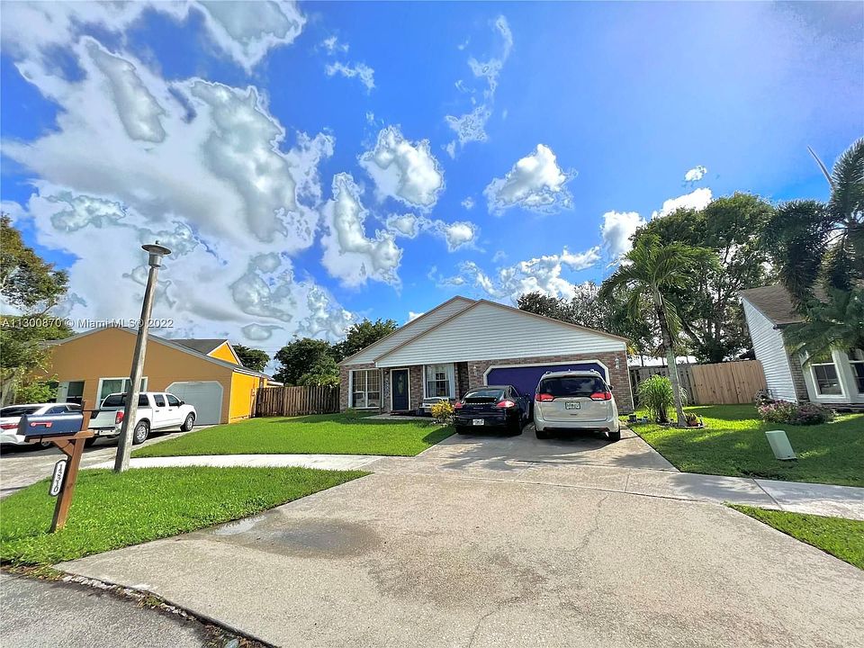 1st image of 13310 SW 10th Pl