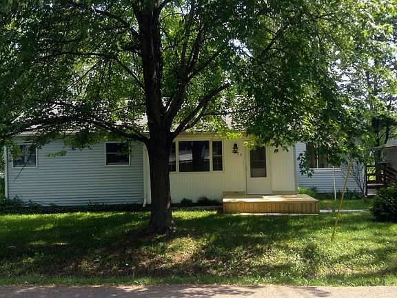2nd image of 2324 Bradford Dr