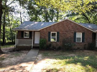 154 Laurel Ln, Demorest, GA 30535