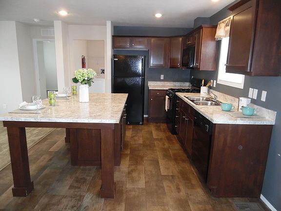 4th image of 41021 Old Michigan Ave #W169