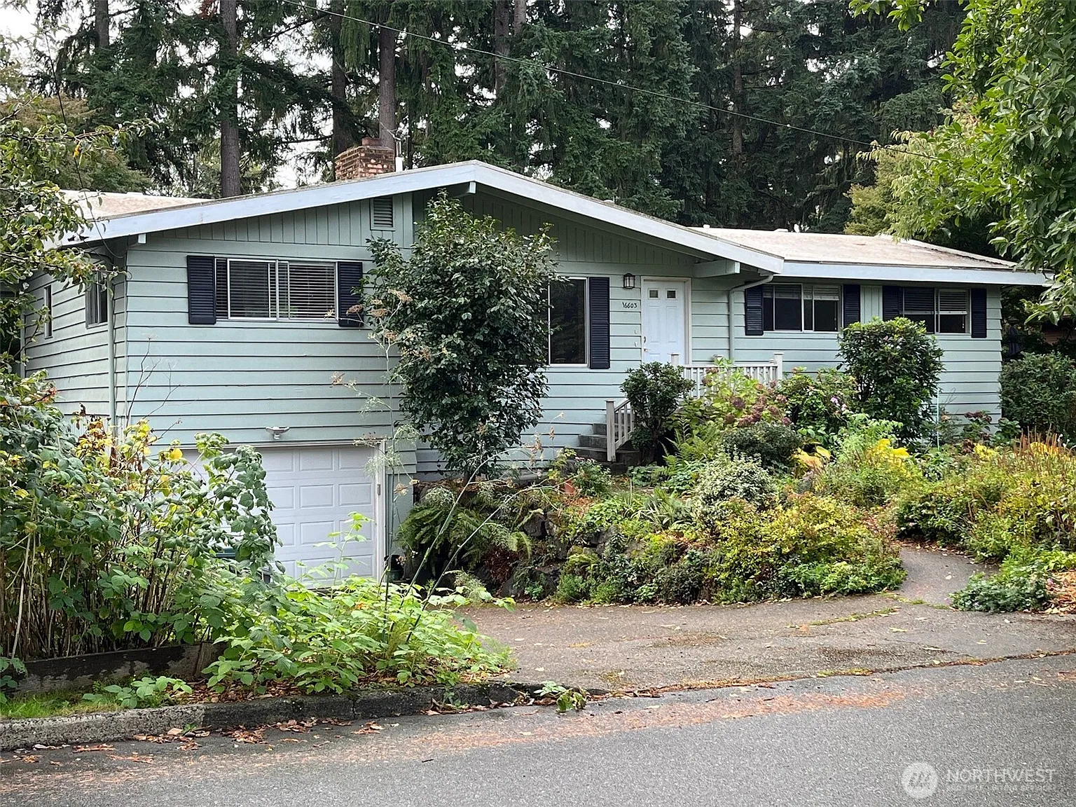 16603 SE 16th Street photo 1