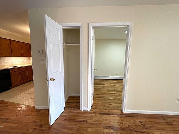 Coat closet and 3rd bedroom 