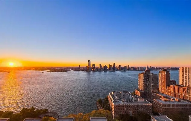 Rented by Battery Park Realty | media 9