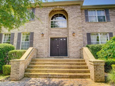 32 Goshawk Court, Morganville, NJ, 07751