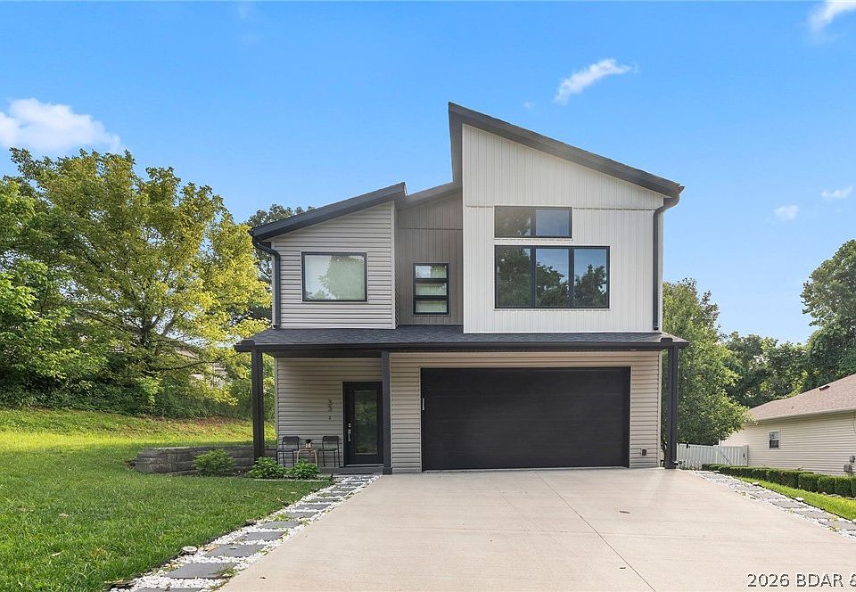 1st image of 33 Hidden Cave Ln