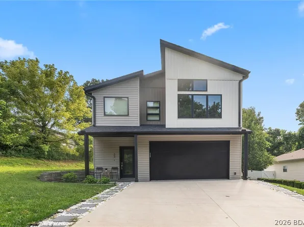 33 Hidden Cave Ln, Osage Beach, MO 65065