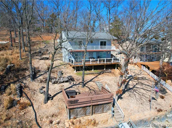 76 Point Supreme Loop, Sunrise Beach, MO 65079