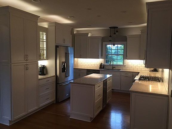 5th image of 508 Ashley Way