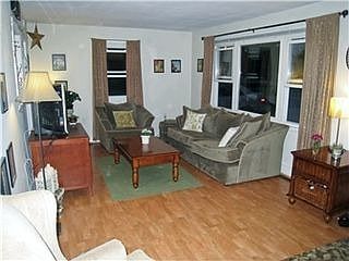 2nd image of 100 S Brownleaf Rd