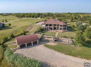 11445 SW 13th St, Topeka, KS 66615