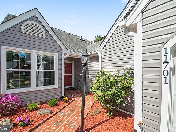 4th image of 11701 Hampshire Ct