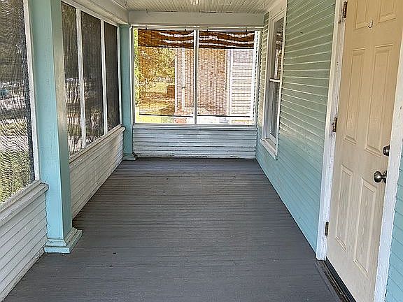 Entering porch view.