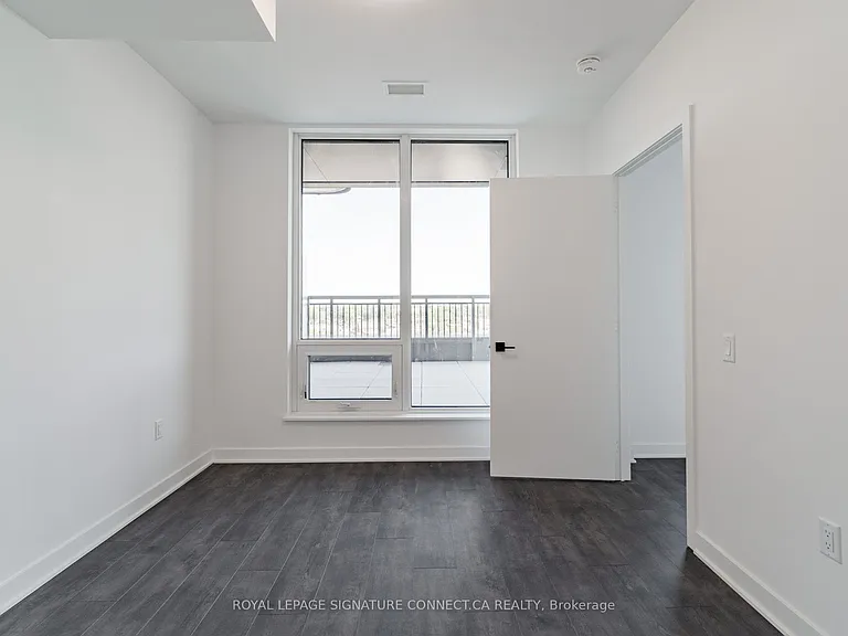 1185 Dupont St #815 — Photo 13