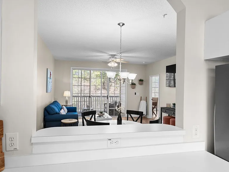 5801 Oyster Catcher Dr #723 — Photo 13