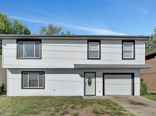 1623 N 19th St, Beatrice, NE 68310