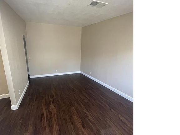 3rd image of 913 W 2nd St #B