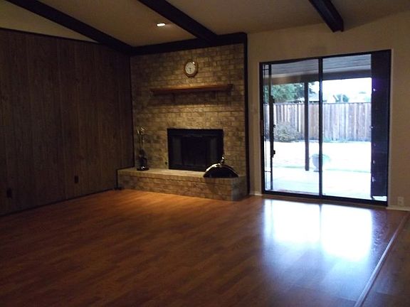 2nd image of 5012 Bonham Ave