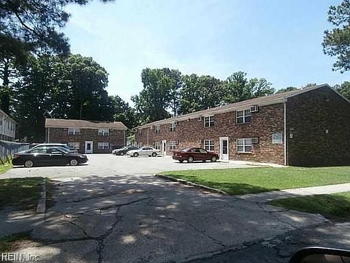 1st image of 3535 Mangrove Ave APT 1