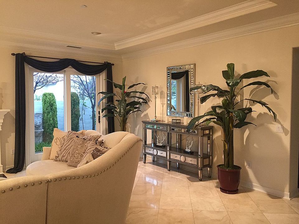 1st image of 31 Camino Lienzo