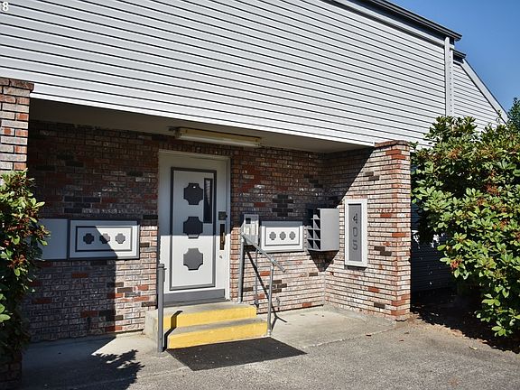 5th image of 405 NE 85th St Unit N