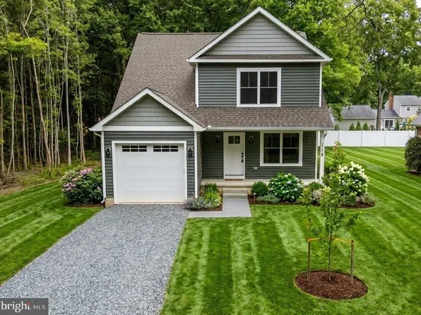 111 Chestnut Rd, Stevensville, MD 21666
