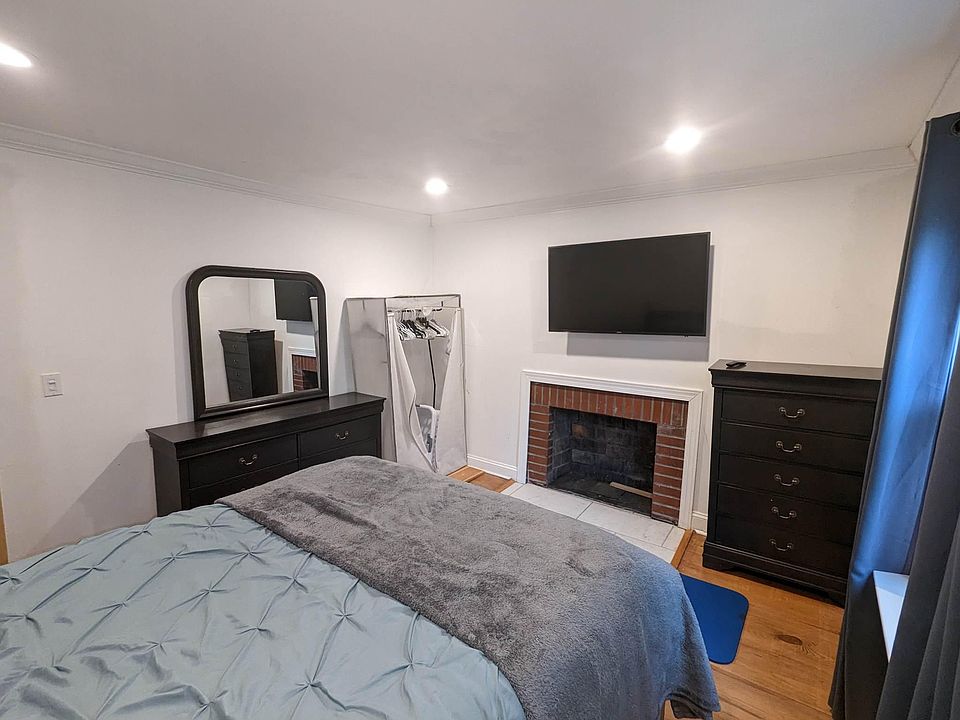 1st image of 2607 Holton Ave