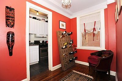 3rd image of 321 E 43rd St APT 204