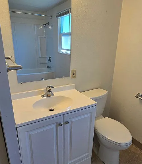 1710 NW Van Buren Ave — Photo 10