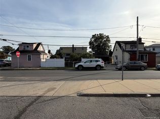 1485 Surprise St, Elmont, NY 11003