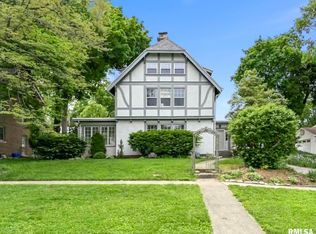 1325 S Bates Ave, Springfield, IL 62704