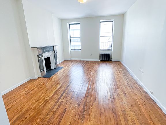 4th image of 152 E 84th St APT 6A