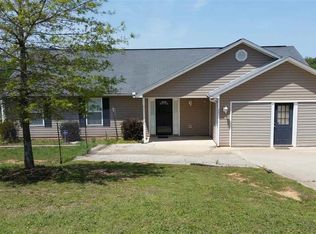 101 Sweetwater Ct, Greenville, SC 29611