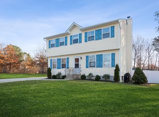 51 Hagerman Ave, Medford, NY 11763