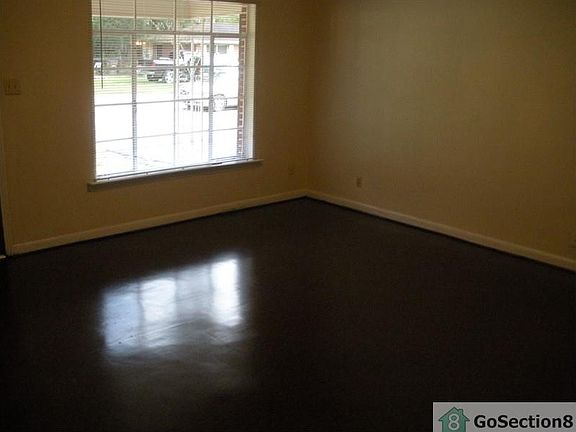 5th image of 2902 Bonita Dr